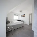 Weisses Haus * Oststeinbek