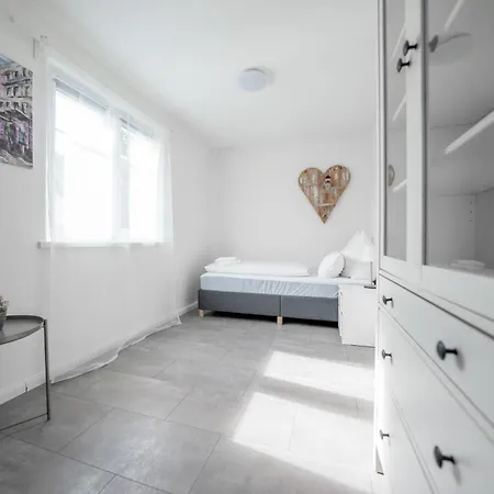 Holiday home Weisses Haus, Vollausstattung Oststeinbek