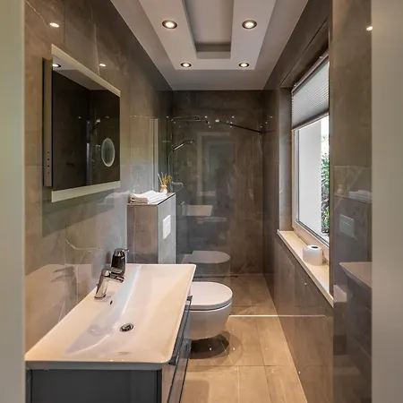 Weisses Haus Oststeinbek