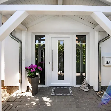 Weisses Haus, Vollausstattung Holiday home